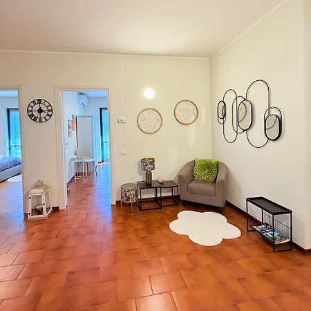 Apartment Bianca, Maggiore, Parco Privato Esclusivo *