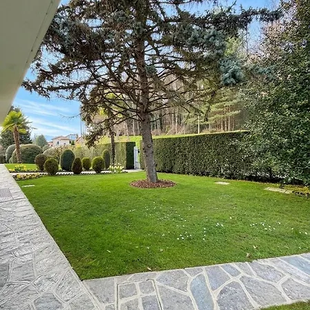 Bianca, Maggiore, Parco Privato Esclusivo Apartment