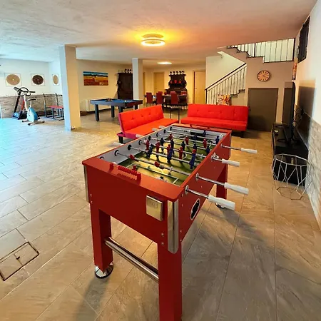 Bianca, Maggiore, Parco Privato Esclusivo Apartment *