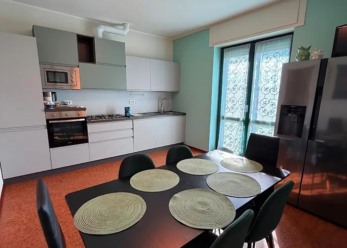 Bianca, Maggiore, Parco Privato Esclusivo Apartment