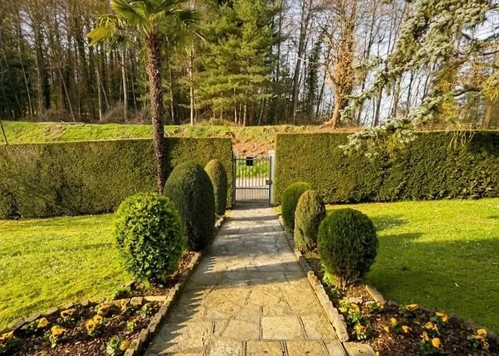 Bianca, Maggiore, Parco Privato Esclusivo