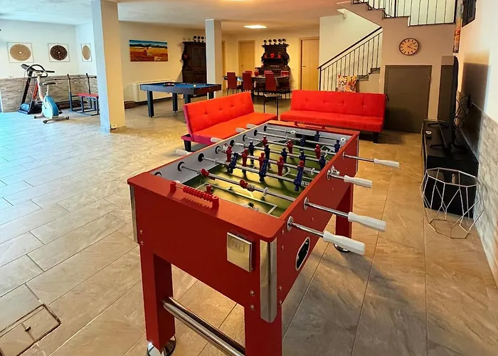 Bianca, Maggiore, Parco Privato Esclusivo Apartment *