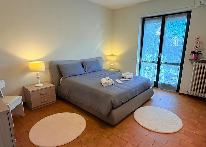 Bianca, Maggiore, Parco Privato Esclusivo Apartment